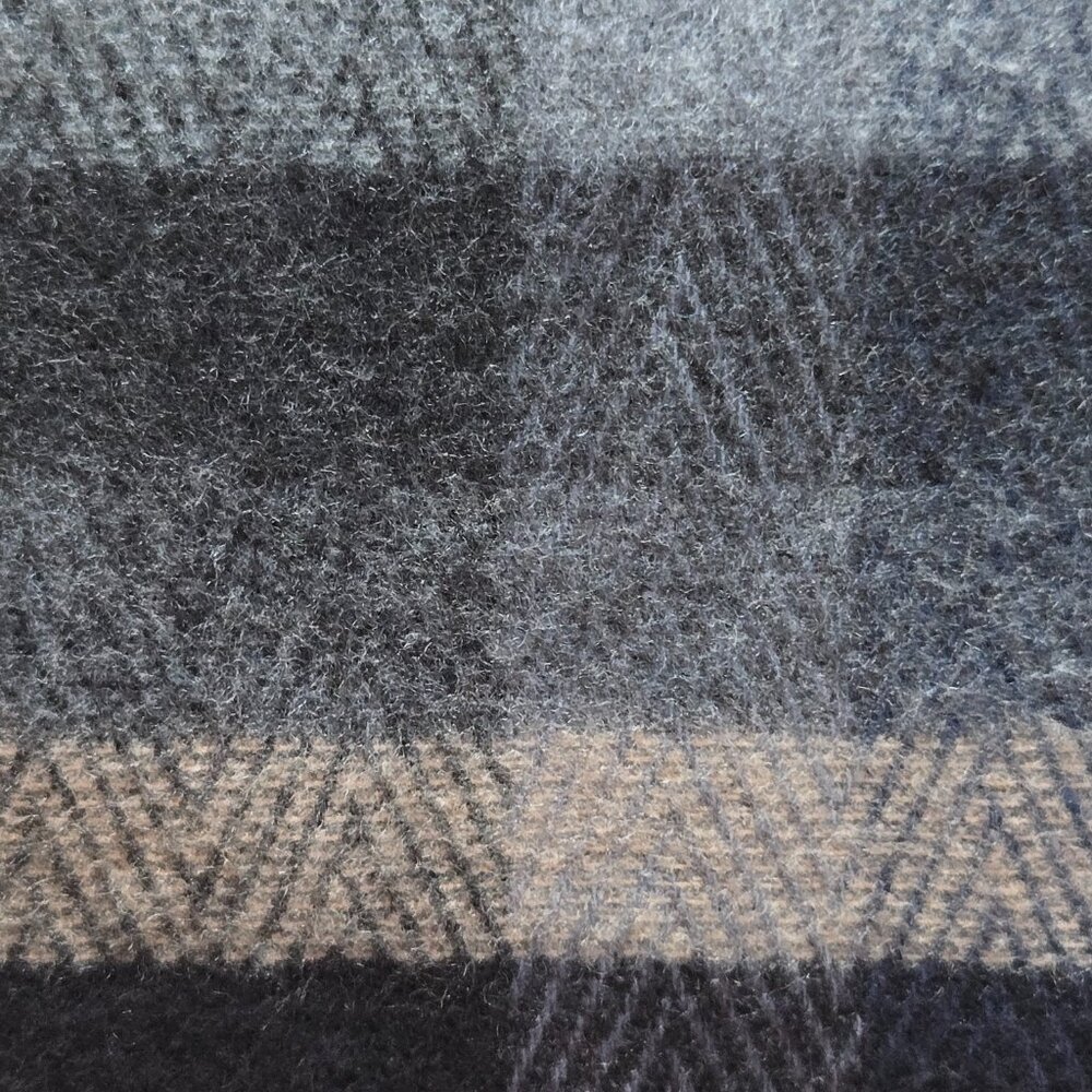 NWOT Cashmere Plaid Scarf - Picture 6 of 6